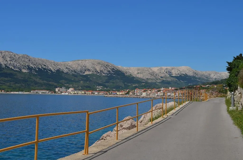 Apartment Kricin Baška